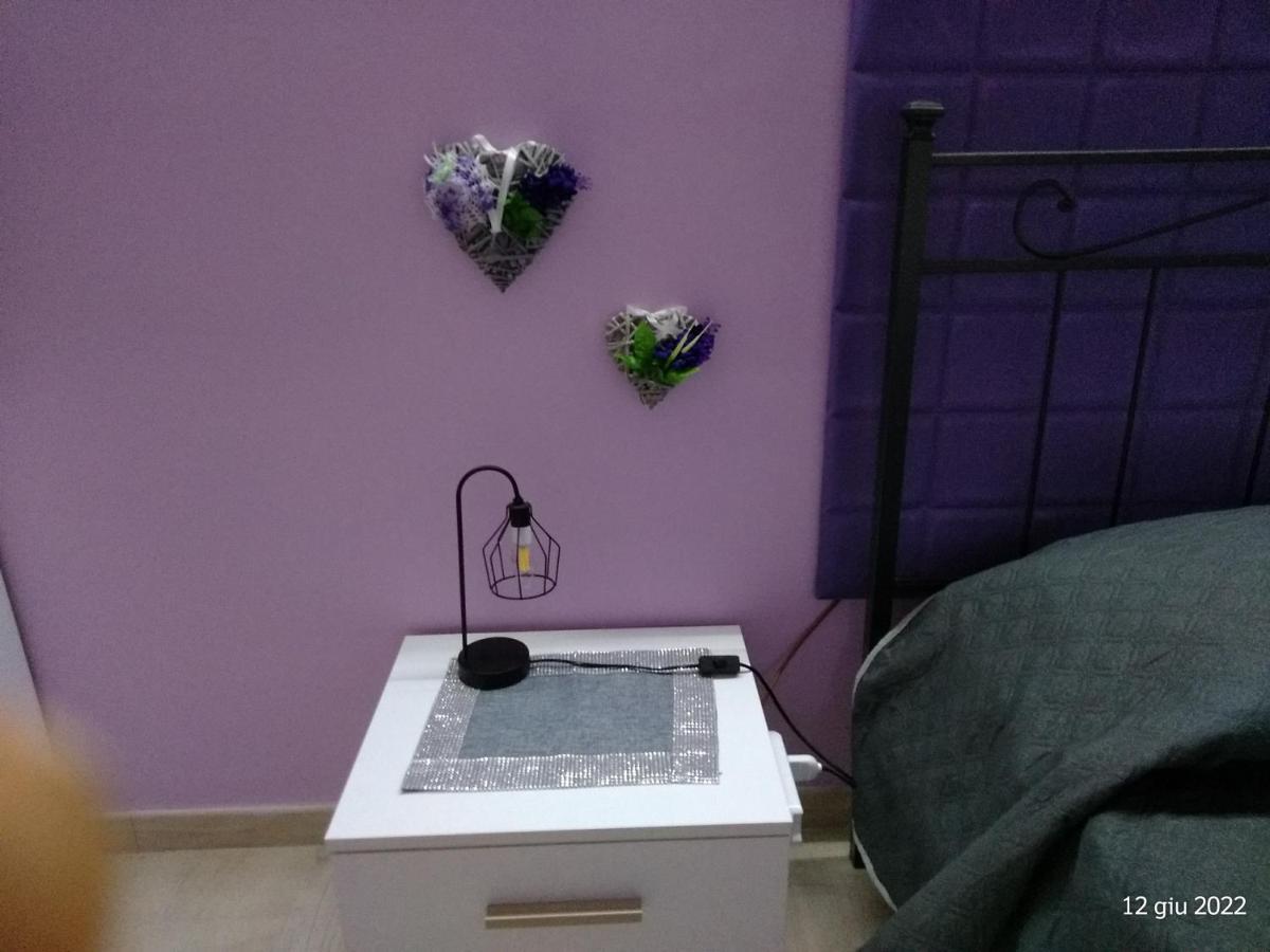 סוריאנו נל צ'ימינו Alloggio Viola Nel Cuore Di Soriano מראה חיצוני תמונה