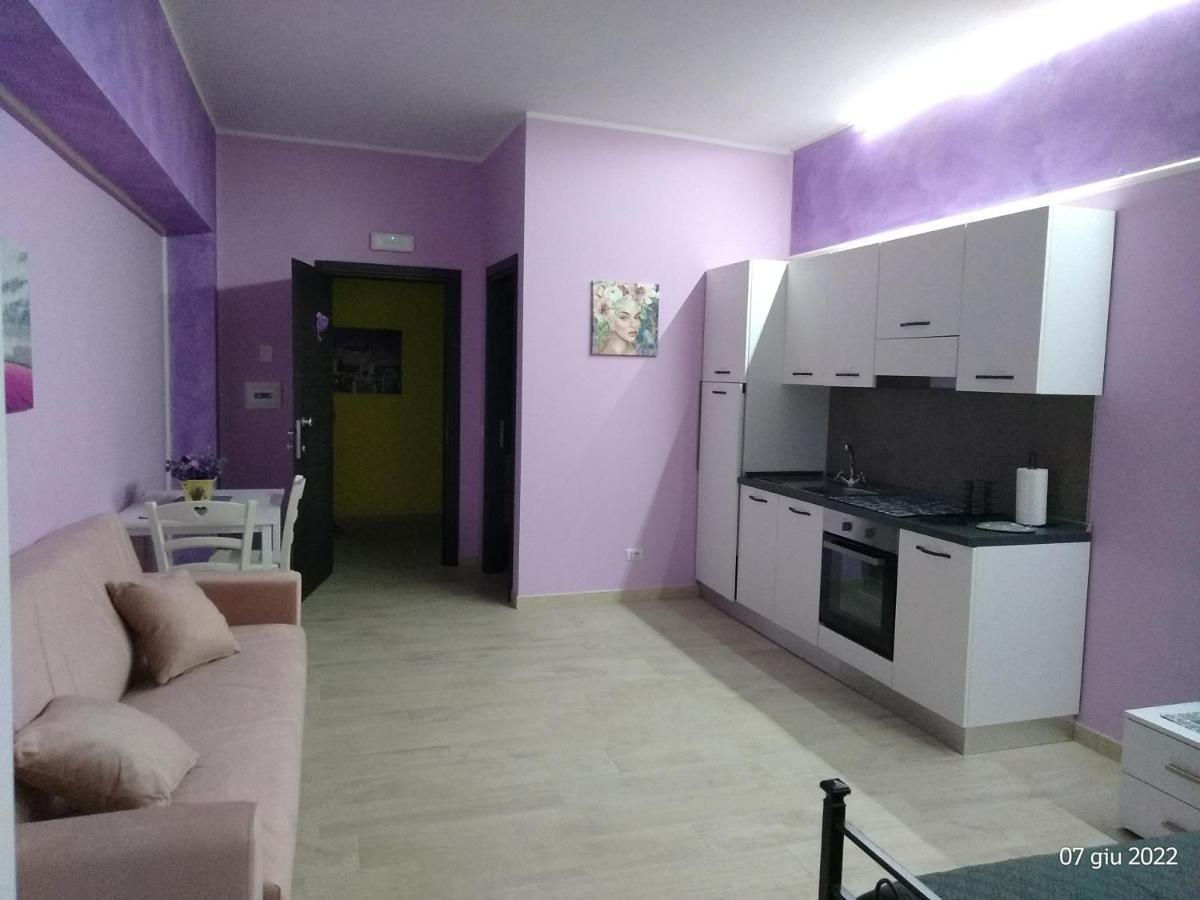 סוריאנו נל צ'ימינו Alloggio Viola Nel Cuore Di Soriano מראה חיצוני תמונה