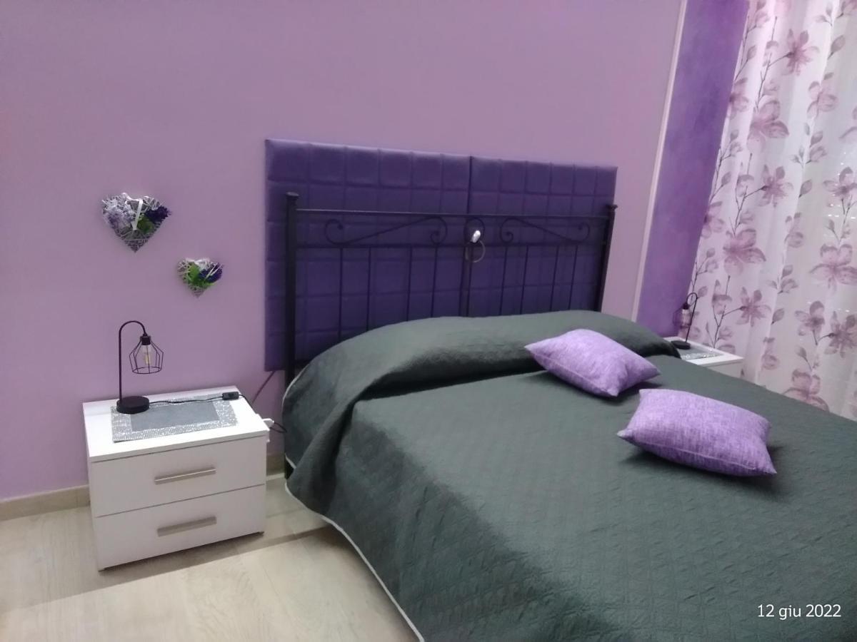 סוריאנו נל צ'ימינו Alloggio Viola Nel Cuore Di Soriano מראה חיצוני תמונה