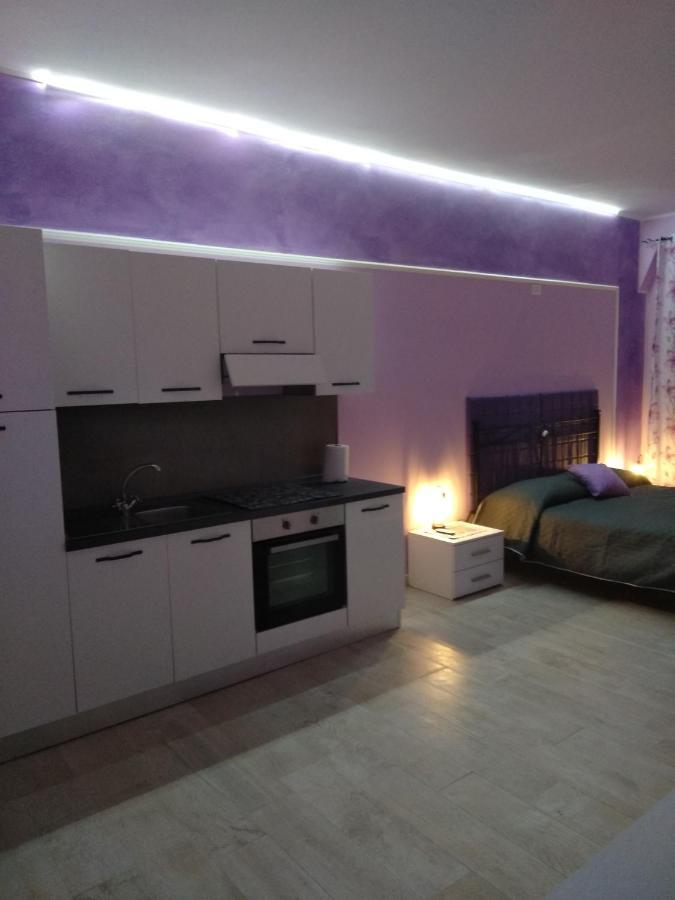 סוריאנו נל צ'ימינו Alloggio Viola Nel Cuore Di Soriano מראה חיצוני תמונה