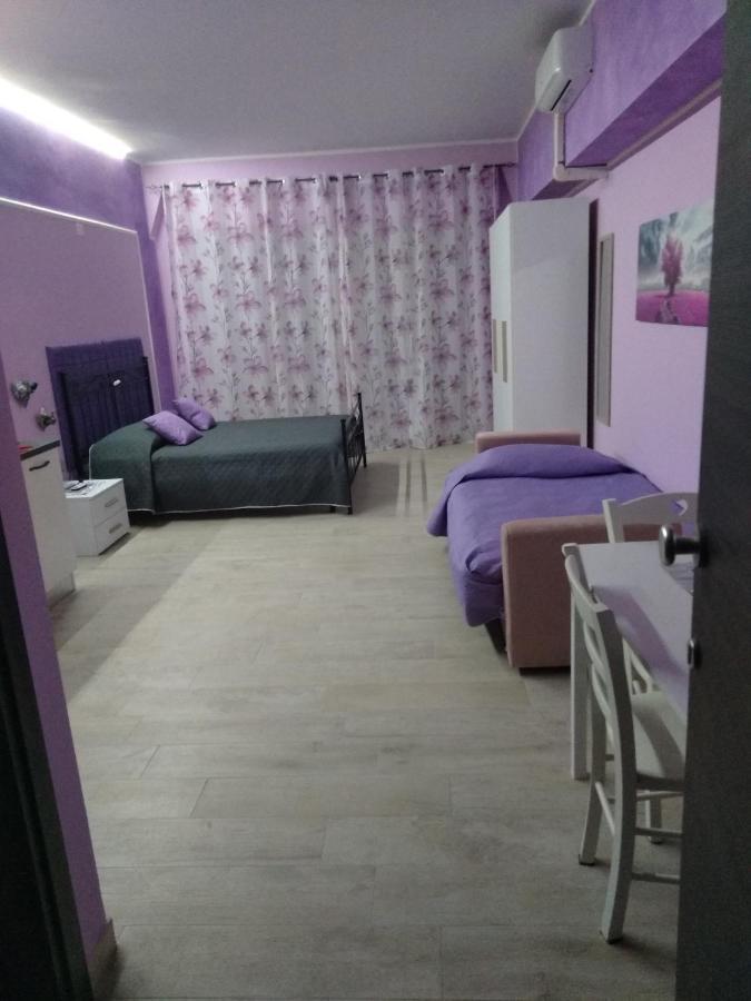סוריאנו נל צ'ימינו Alloggio Viola Nel Cuore Di Soriano מראה חיצוני תמונה